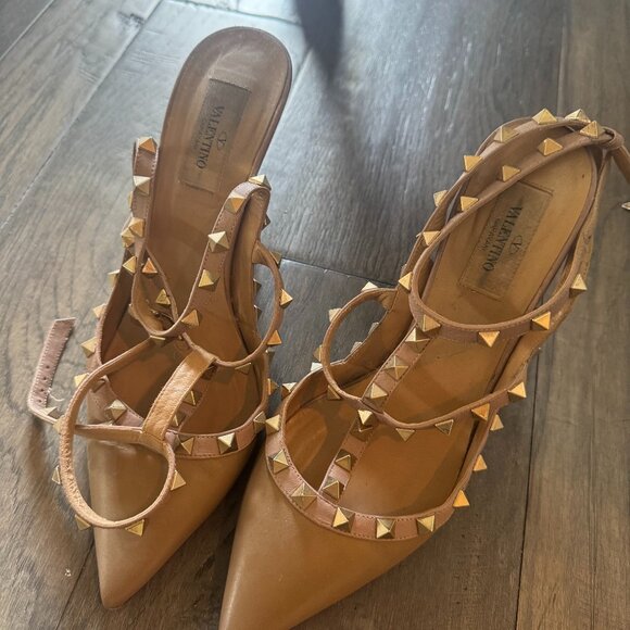 Valentino Heels 39 Fair Condition Rockstud - Picture 1 of 1